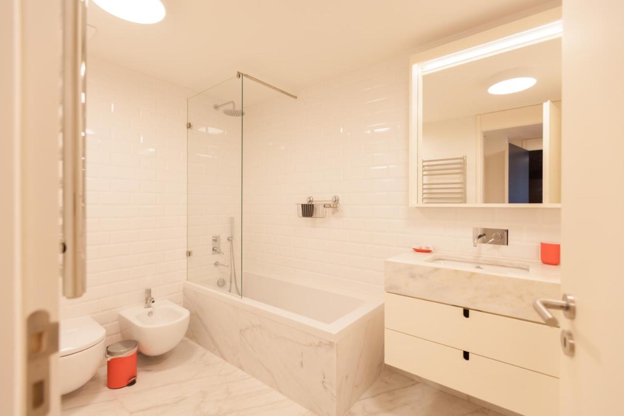 Flh Praca Comercio Artistic Flat With Balcony ลิสบอน ภายนอก รูปภาพ